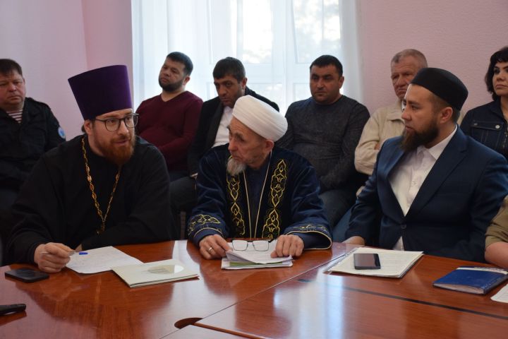 В Нурлате прошло заседание Совета по взаимодействию с религиозными и общественными организациями