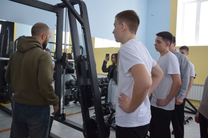 В Нурлате открылся физкультурно-спортивный клуб памяти Мякишева Виктора, героически погибшего в спецоперации