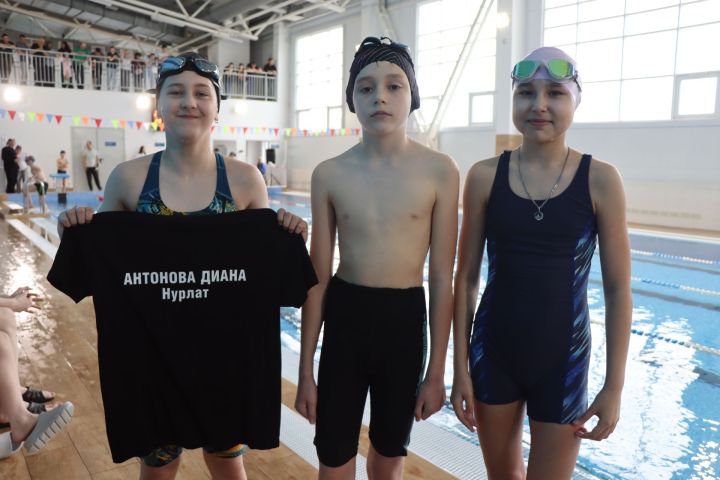 В Нурлате проходят открытые соревнования по плаванию