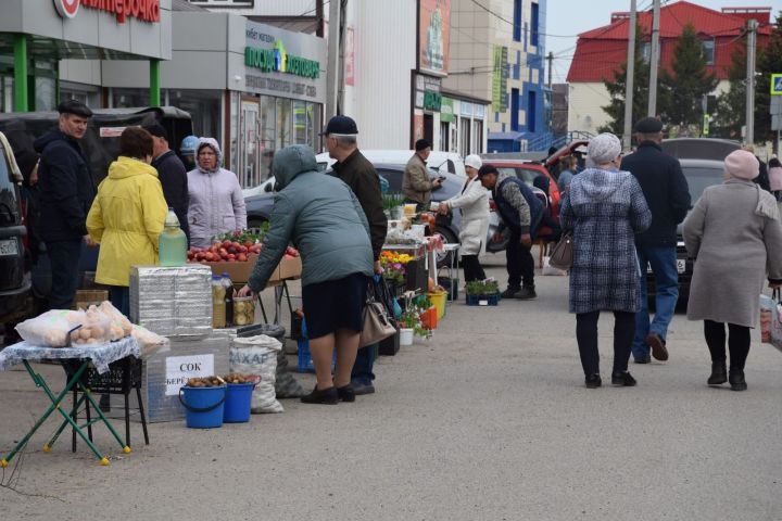 В Нурлате сегодня праздничная ярмарка