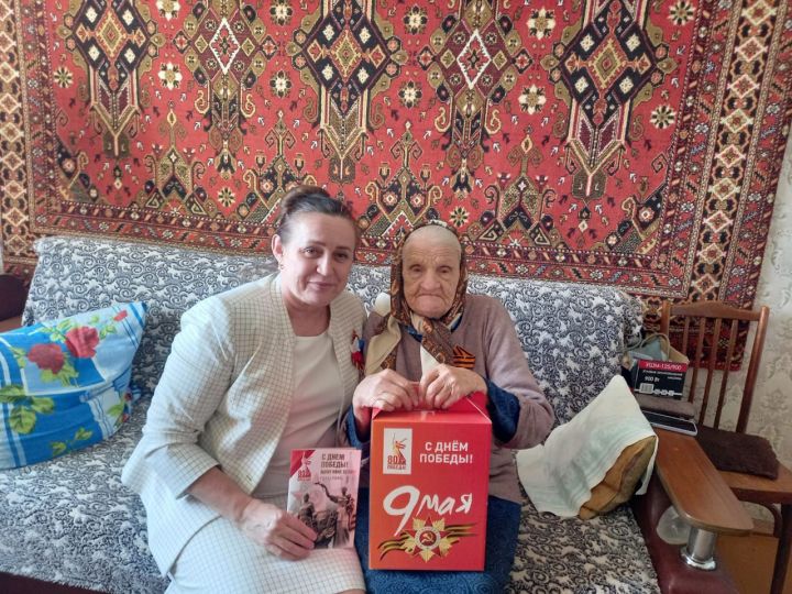 С благодарностью за подвиг: «Гармония»  поздравила тружеников тыла с Днем Победы