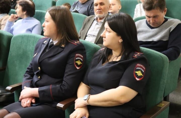 Профилактика вместо наказания: как инспекторы ПДН Нурлатского района защищают детей