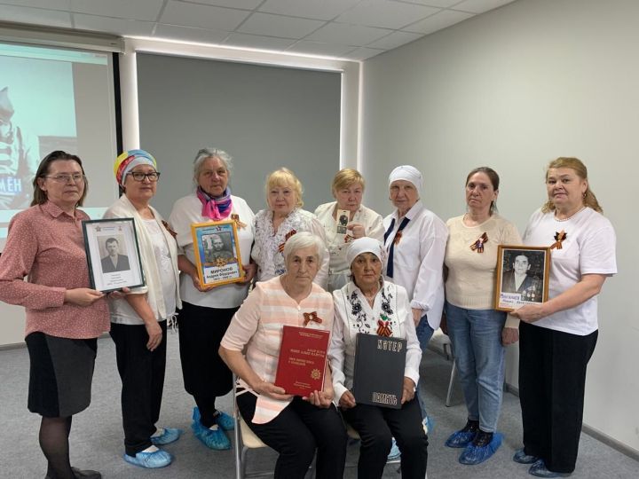 В клубе «Веста» Нурлатской библиотеки прошел вечер памяти ко Дню Победы