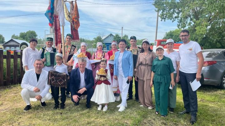 В Амзе ярко и масштабно прошел Сабантуй