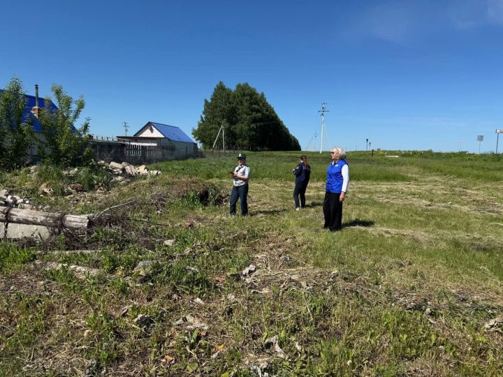 Проверка дорог Нурлатского района выявила несанкционированные свалки