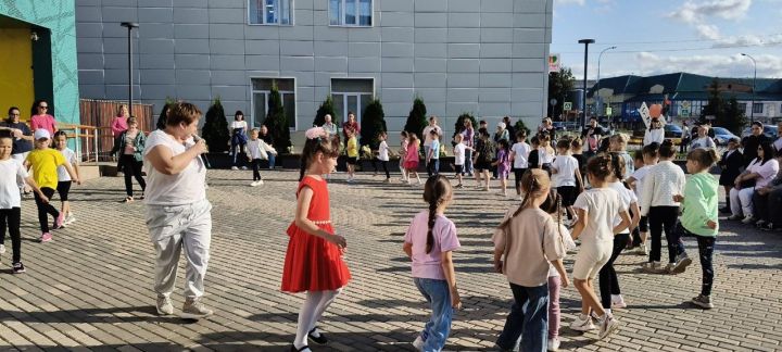 Нурлатские звездочки зажгли у «Открытого микрофона»