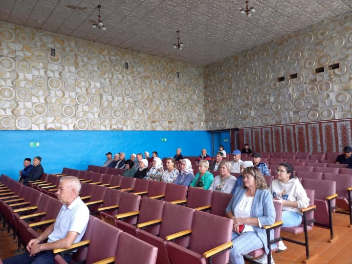 В микрорайоне «Верхний Нурлат» прошел сход граждан