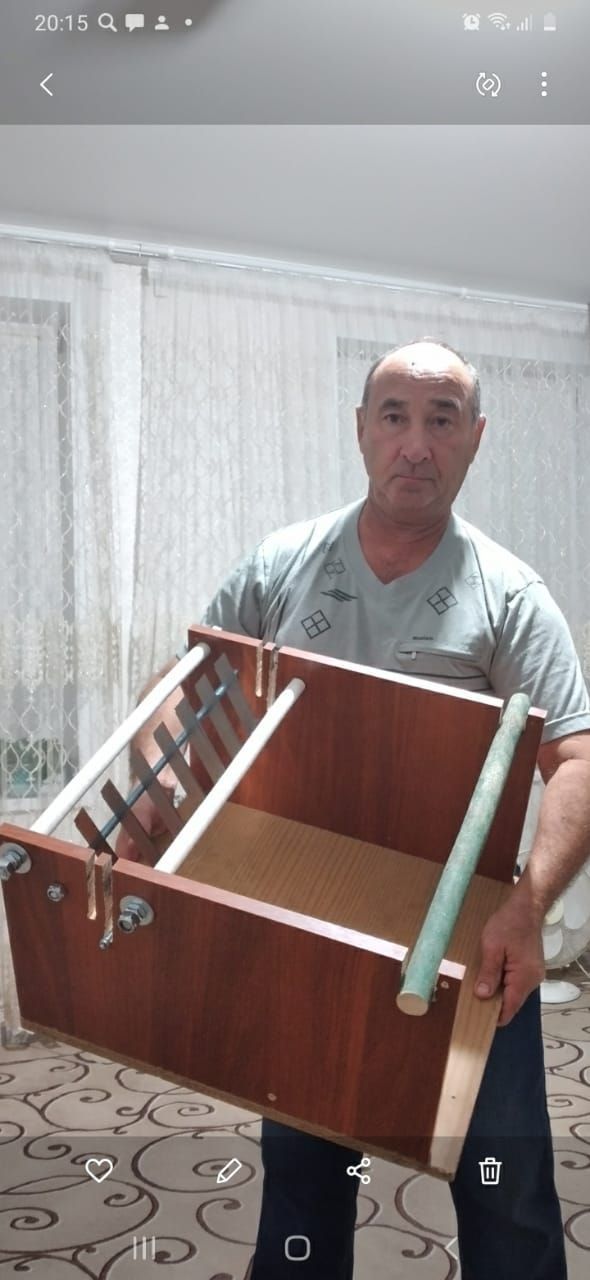 Волонтер фонда «Все для Победы Нурлат» Айрат Гареев смастерил станок для плетения маскировочных сетей