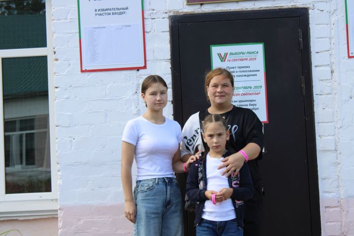 Семья Ишкиных из ДНР сделала свой выбор: первое голосование в Татарстане стало символом надежды