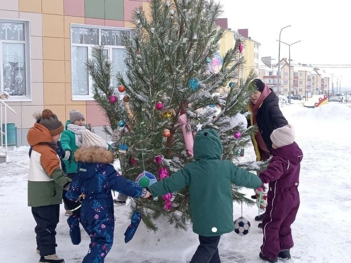 В детском саду «Буратино» Нурлата прошел сказочный новогодний квест