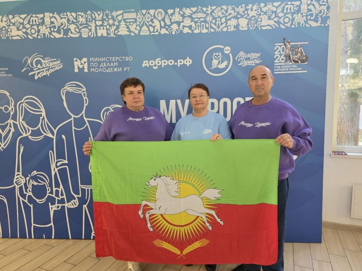 В лагере «Добрый» проходит семинар серебряных волонтёров