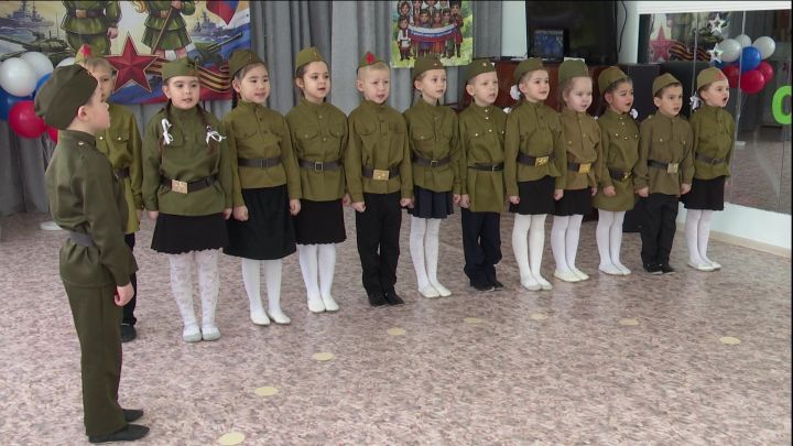 В «Родничке» малыши вырабатывали командный голос