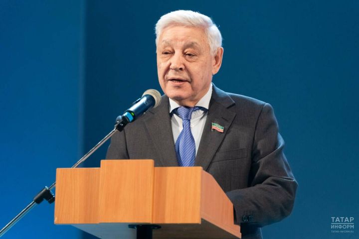 Фарид Мухаметшин объяснил причины досрочного сложения полномочий главы парламента Татарстана