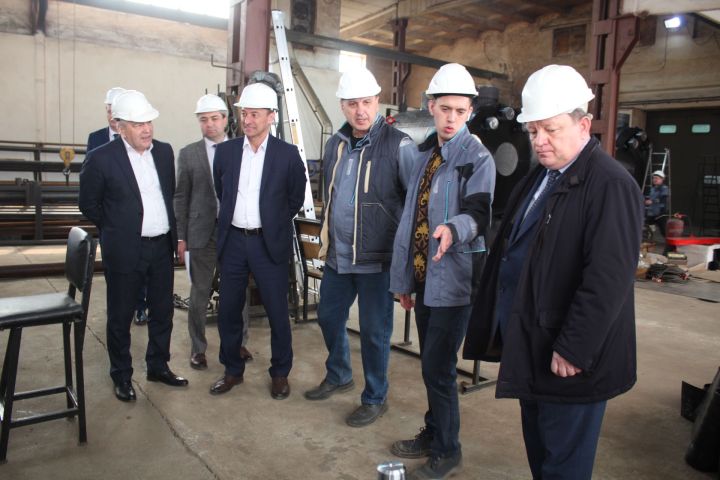 Делегация Минэкономики РТ оценила промышленный потенциал Нурлатского района