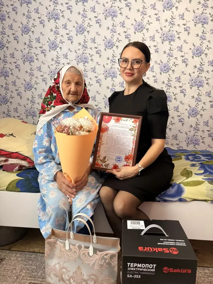 Жизнь, достойная уважения: труженицу тыла Магинур Усмановну Тимербикову поздравили с 95-летием