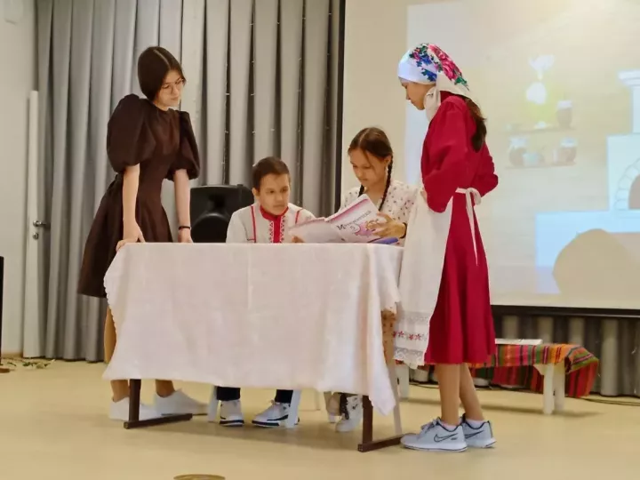 «Киләчәк» встретил гостей: праздник родного языка