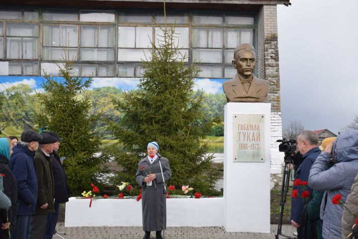 140-летие Г. Тукая нурлатцы отметили с размахом