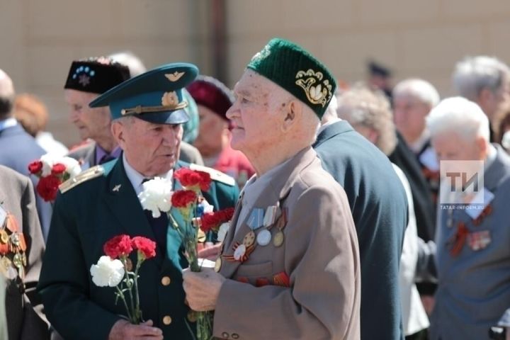 Ветераны Татарстана получают две пенсии и льготы