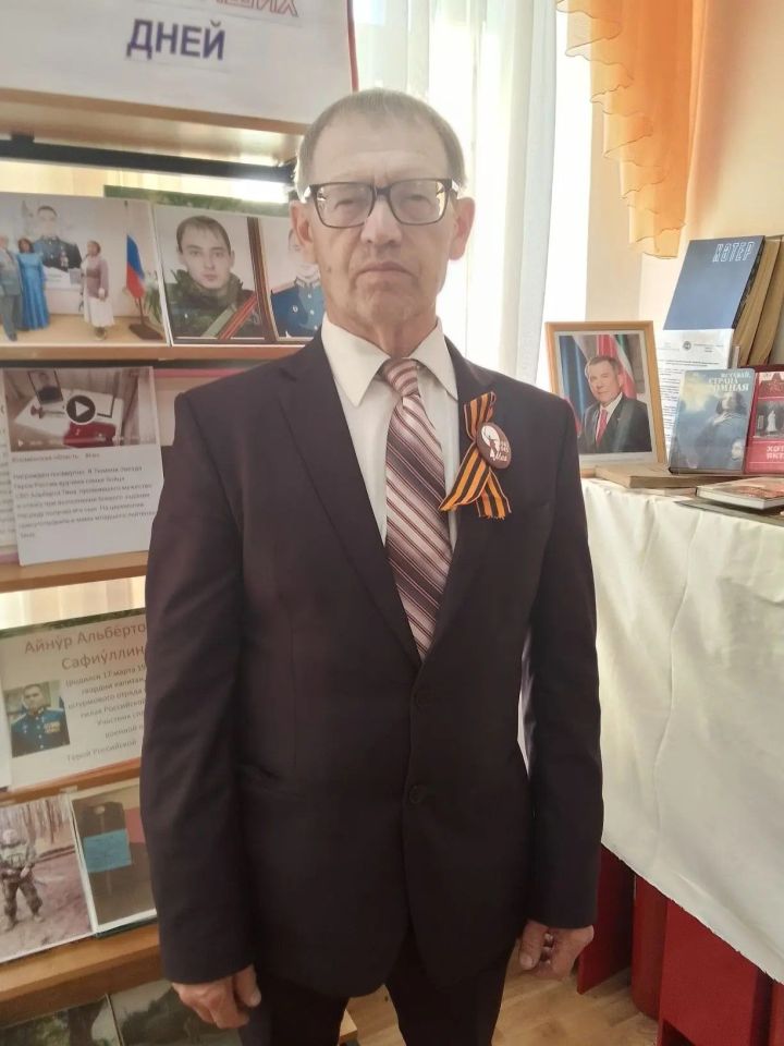 Библиотекарь из деревни Бикулово поддержал акцию «Районную газету – на родном языке»