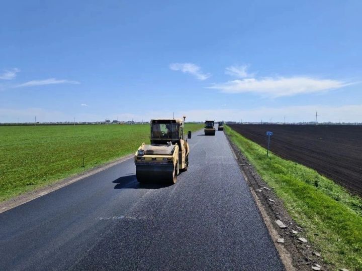 В Нурлатском районе обновляют трассу Чистополь–Аксубаево–Нурлат