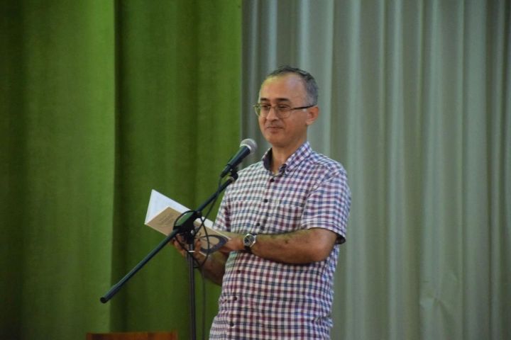 Писатель Фатих Кутлу спустя 29 лет выполнил обещание и приехал в татарскую деревню Бикулово