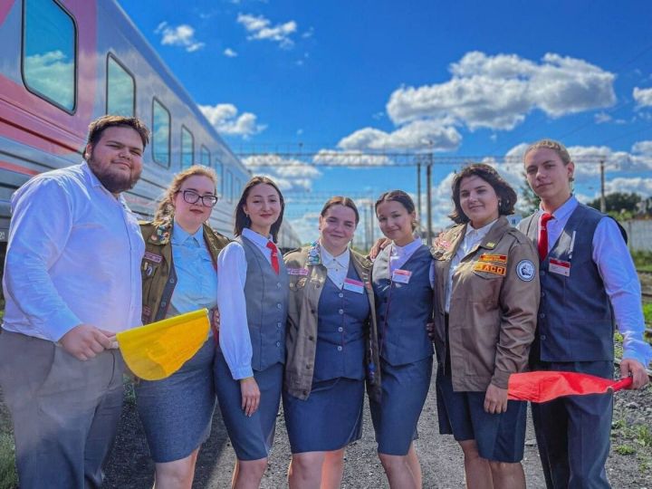 Студотряды Татарстана присоединились к празднованию Дня железнодорожника