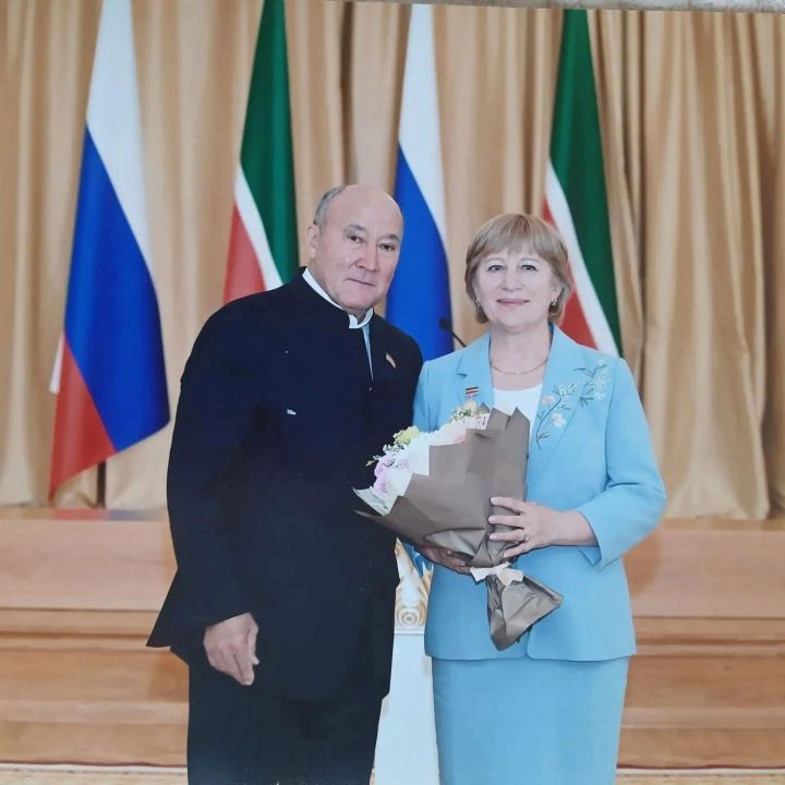 Светлана Кузнецова из Нурлатского района получила звание заслуженного ветврача РТ